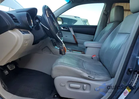 2012 Toyota Highlander Limited z USA, uszkodzony, nr VIN 5TDYK3EH8CS050093